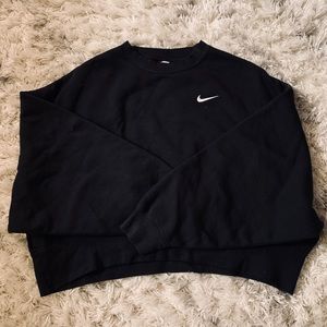 Black Nike Crewneck
